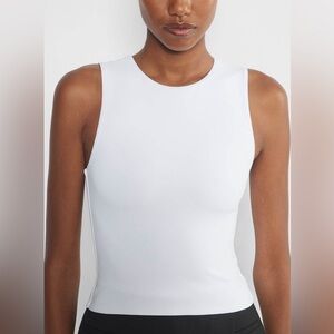 Aritzia | Babaton contour muscle tank knit cream